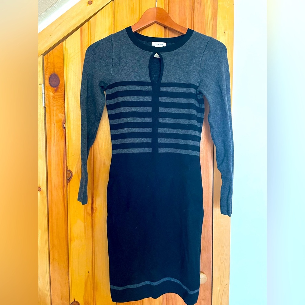 Max Studio black and grey sweater dress size XS